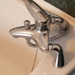 Крепление смесителя на борт ванны ARMATURA UNIVERSAL 824-006-00- фото3